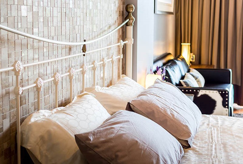 Incorporating vintage home design