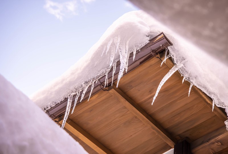 Ice dam on roof