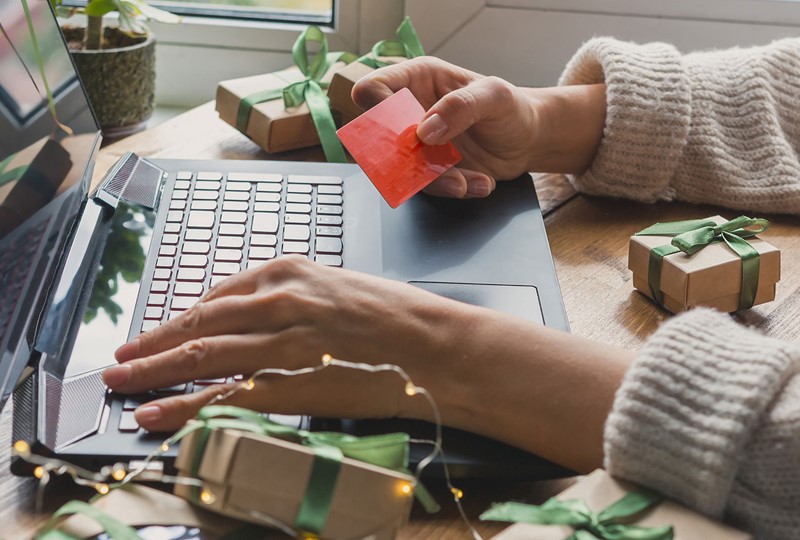 Last minute holiday shopping